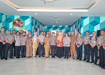 Peserta Didik Sespimma Polri Angkatan ke-75 T.A. 2026 Pokja III, melaksanakan kegiatan Kuliah Kerja Profesi (KKP) di Dinas Ketahanan Pangan dan Peternakan (DKPP) Provinsi Jawa Barat, Senin (4/5/2026).