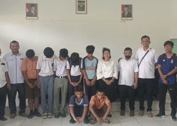 Kepolisian Polsek Tanah Jawa Polres Simalungun Polda Sumut melaksanakan kegiatan razia kasih sayang dengan menyasar para pelajar yang kedapatan bolos sekolah pada jam belajar.