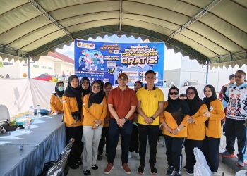 Kapolsek Hanau IPDA Bima Satria Susilo, S.Tr.K., menghadiri kegiatan Semarak HUT Kalimantan Tengah Ke 69 yang digelar di lingkungan RSUD Hanau, Minggu (10/5/2026) pagi. Kegiatan yang berlangsung mulai pukul 06.30 WIB hingga selesai ini dihadiri sekitar 300 orang.