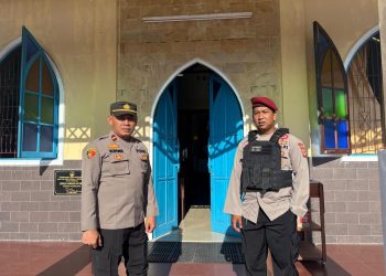 Polresta Palangka Raya melaksanakan pengamanan kegiatan ibadah peringatan Kenaikan Yesus Kristus di sejumlah gereja yang tersebar di wilayah Kota Palangka Raya, Kamis (14/5/2026).