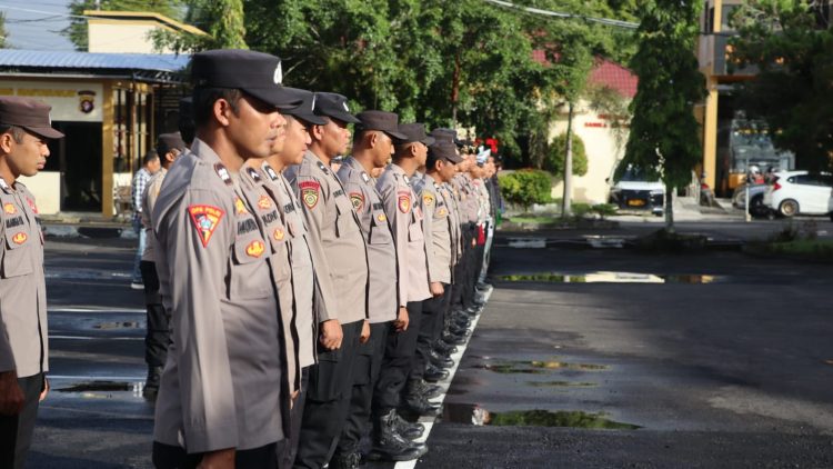 Kepolisian Resor Kota (Polresta) Palangka Raya, Polda Kalteng menggelar apel pagi guna mempersiapkan tugas kepolisian yang akan dilaksanakan pada wilayah hukumnya, seperti halnya yang digelar pada Hari Sabtu (16/5/2026) pagi.
