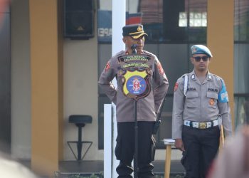 Kabagops Polresta Palangka Raya memimpin pelaksanaan apel pagi yang digelar di Mapolresta sebagai sarana konsolidasi sekaligus penyampaian arahan kepada seluruh personel.
