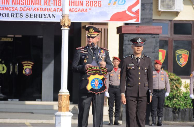 Jajaran Polres Seruyan menggelar Upacara Peringatan Hari Kebangkitan Nasional (Harkitnas) ke-118 Tahun 2026 pada Rabu 20/5/2026 pukul 08.00 WIB, bertempat di Lapangan Apel Mapolres Seruyan.