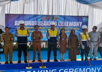 Kegiatan tersebut dilaksanakan dengan pengamanan personel guna memastikan seluruh rangkaian acara berjalan aman, tertib dan lancar serta mendukung kelancaran agenda pembangunan fasilitas kesehatan.