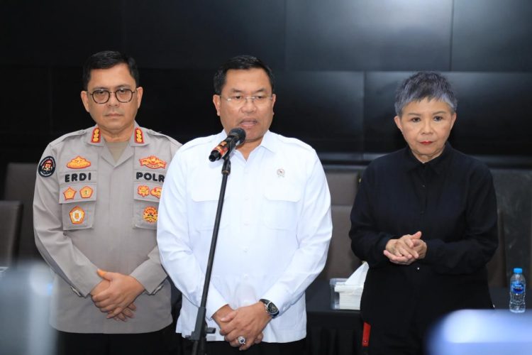 Wakil Kepala Badan Gizi Nasional (BGN) bersama Satgas Makan Bergizi Gratis (MBG) Polri memperkuat koordinasi dengan Bareskrim Polri untuk mengawal penanganan dugaan praktik ilegal jual beli titik Satuan Pelayanan Pemenuhan Gizi (SPPG) yang dilaporkan terjadi di sejumlah daerah.