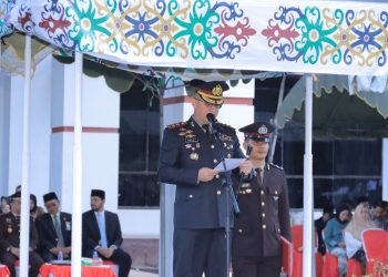 Kapolres Seruyan AKBP BEDDY SUWENDI, S.H., S.I.K. bertindak selaku Inspektur Upacara dalam Upacara Peringatan Hari Lahir Pancasila Tahun 2026 yang digelar pada Senin 1/6/2026 pukul 07.00 WIB, bertempat di Halaman Kantor Bupati Kabupaten Seruyan.