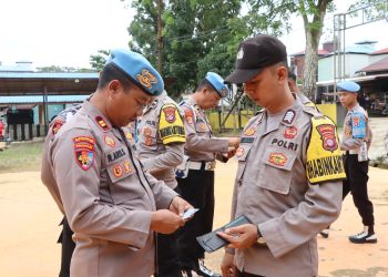 Wakapolres Kotawaringin Timur Kompol Christian Maruli Tua Siregar, S.I.K., M.M., melaksanakan kunjungan kerja ke Polsek Antang Kalang untuk melaksanakan kegiatan Penegakan, Ketertiban dan Disiplin (Gaktiblin) terhadap seluruh personel.