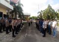 SPKT bersama piket fungsi Polresta Palangka Raya melaksanakan apel serah terima tugas jaga di Mapolresta Palangka Raya sebagai bagian dari kesiapsiagaan personel.