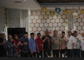 Bupati TRK menemui ketua IKNR Banda Aceh dan jajarannya.