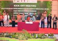 Kepala Bagian Operasional (Kabagops) Polresta Palangka Raya, Polda Kalteng, Kompol Henry, S.E. mewakili Kapolresta, Kombes Pol. Dedy Supriadi, S.I.K., M.H. untuk menghadiri kegiatan meeting yang digelar oleh Pemerintah Kota. 