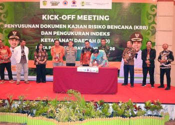 Kepala Bagian Operasional (Kabagops) Polresta Palangka Raya, Polda Kalteng, Kompol Henry, S.E. mewakili Kapolresta, Kombes Pol. Dedy Supriadi, S.I.K., M.H. untuk menghadiri kegiatan meeting yang digelar oleh Pemerintah Kota.