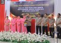 Acara dipimpin langsung oleh Kapolres Seruyan AKBP BEDDY SUWENDI, S.H., S.I.K. didampingi Ketua Bhayangkari Cabang Seruyan Ny. PUTRI BEDDY, sejumlah Pejabat Utama, personel Polres Seruyan, serta Pengurus Bhayangkari Cabang Seruyan.