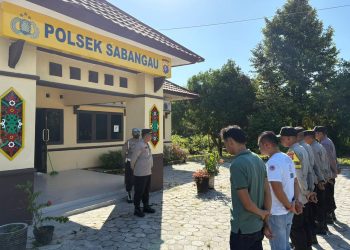 Polsek Sabangau Polresta Palangka Raya melanjutkan kegiatan dengan menggelar analisa dan evaluasi (anev) kesatuan guna membahas pelaksanaan tugas serta perkembangan situasi kamtibmas di wilayah hukum setempat.