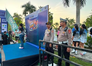 Polresta Palangka Raya melaksanakan pengamanan kegiatan BNN Fun Walk V3 yang diselenggarakan oleh BNN Provinsi Kalimantan Tengah di kawasan Bundaran Besar Kota Palangka Raya.