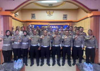 Satlantas Polres Kotim mengikuti kegiatan Verifikasi Data Material Regident dan Monev PNBP Tahun 2026 dari Korlantas Polri di Polres Kotim. Pada hari Kamis pagi (04/06/26).