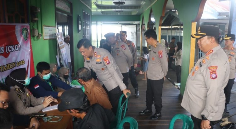 Kegiatan tersebut dilaksanakan di Jalan Dr. Murjani Gang Suka Maju, yang merupakan lokasi terdampak kebakaran hebat beberapa waktu lalu.