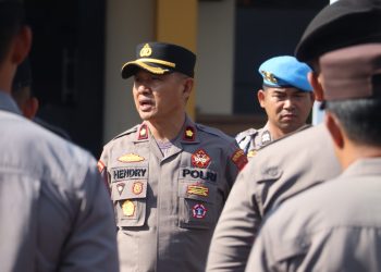 pelaksanaan apel sore di Mapolresta Palangka Raya, Jalan Tjilik Riwut Km. 3,5, Kota Palangka Raya, Kalimantan Tengah, yang kali ini dipimpin oleh Kabagops, Kompol Henry, S.E., Kamis (2/7/2026) siang. 