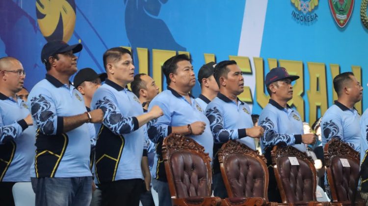 Kapolresta Palangka Raya Kombes Pol. Dedy Supriadi, S.I.K., M.H., menghadiri pembukaan Turnamen Voli Kapolda Cup II Tahun 2026 yang berlangsung di GOR Indoor Serbaguna, Jalan Tjilik Riwut Km. 5,5, Palangka Raya, Jumat (3/7/2026) sore.