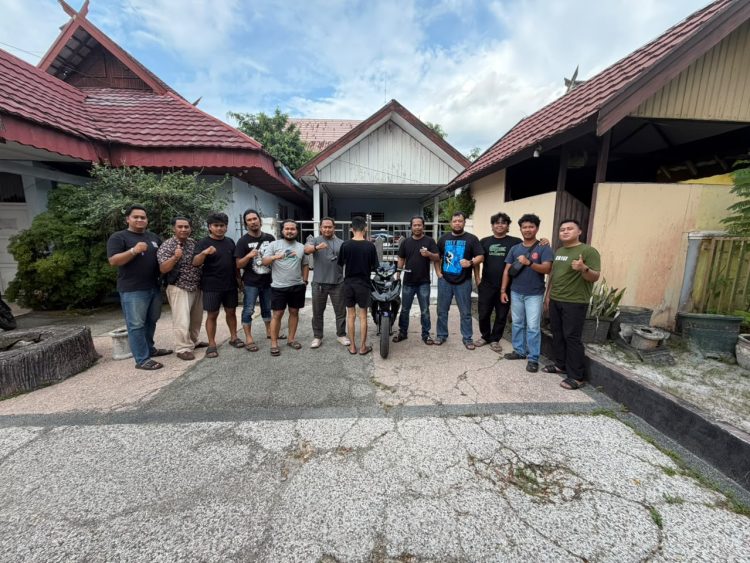 Berkat penyelidikan intensif dan sinergi dengan Tim Resmob Polres Kotawaringin Timur (Kotim), seorang pria berinisial RF berhasil diamankan atas dugaan tindak pidana penggelapan satu unit sepeda motor milik korban berinisial KI.