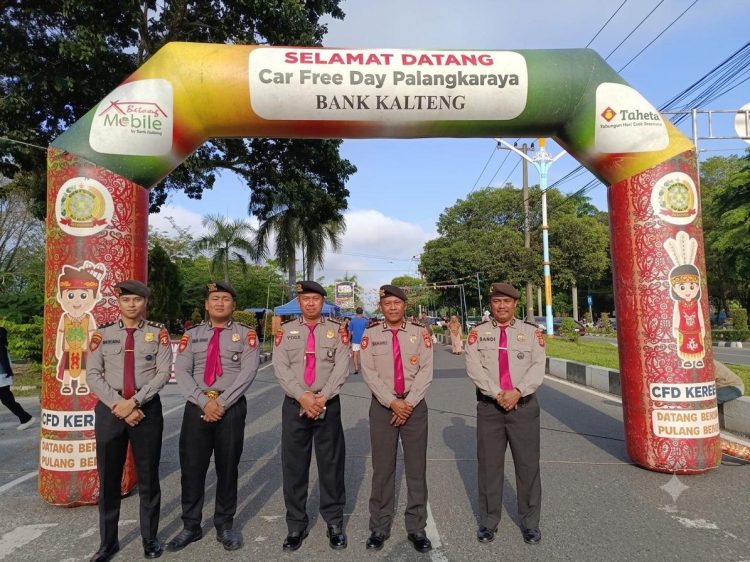Kegiatan tersebut dilakukan di kawasan CFD yang menjadi pusat aktivitas warga, dengan fokus pada pengawasan situasi serta memberikan rasa aman bagi masyarakat yang berolahraga maupun bersantai bersama keluarga.