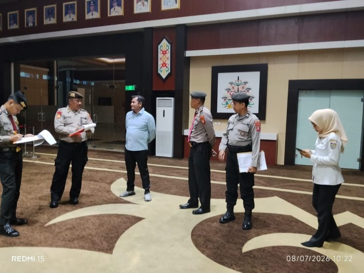 Satpamobvit Polresta Palangka Raya bersama Direktorat Pamobvit Polda Kalteng melaksanakan risk assessment atau penilaian risiko di lokasi pelaksanaan Musyawarah Provinsi (Musprov) VIII KADIN Kalteng dan pelantikan Dewan Pengurus KADIN Provinsi Kalimantan Tengah.