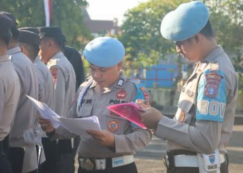 Pengecekan absensi secara rutin dilakukan oleh Seksi Profesi dan Pengamanan (Sipropam) Polresta Palangka Raya, Polda Kalteng sebagai upaya untuk menjaga kedisiplinan pada internal kesatuannya.