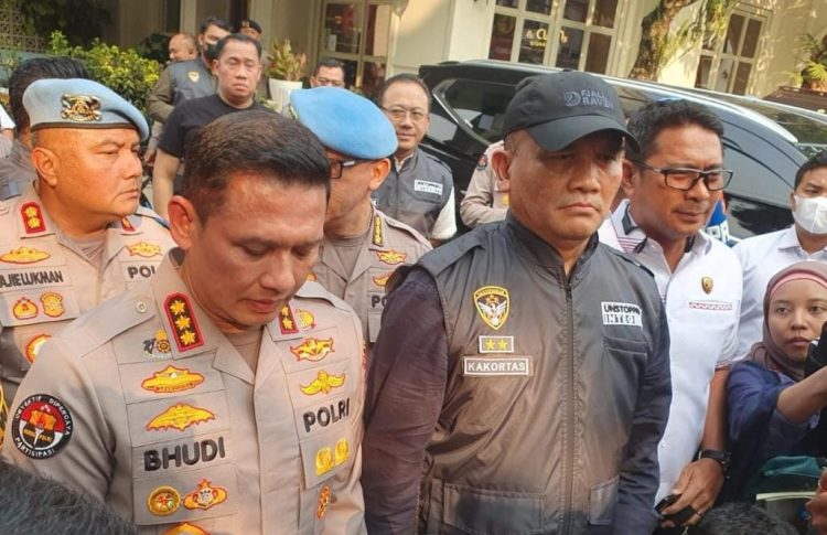Korps Pemberantasan Tindak Pidana Korupsi (Kortas Tipidkor) Polri bersama Ditreskrimsus Polda Metro Jaya bergerak serentak menggeledah delapan lokasi berbeda pada Rabu (8/7/2026)