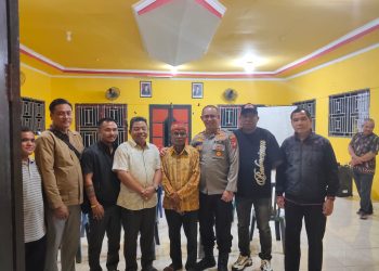 Kapolres Seruyan AKBP Beddy Suwendi, S.H., S.I.K. didampingi Kabagops Polres Seruyan AKP Ari Prasetyo, S.I.K. dan Kapolsek Danau Sembuluh menggelar Pertemuan Cooling System bersama Damang, Perangkat Desa, Tokoh Masyarakat, Tokoh Adat, dan Warga Desa Bangkal dalam rangka menjaga kondusifitas menjelang Pilkades Serentak Tahun 2026 pada Jumat, 10 Juli 2026, pukul 20.00 WIB, di Desa Bangkal, Kecamatan Seruyan Raya, Kabupaten Seruyan.