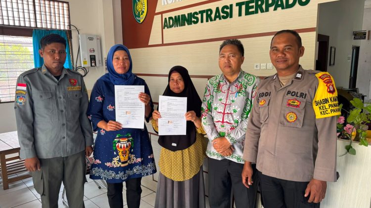 Mediasi berlangsung di Kantor Kelurahan Panarung dengan melibatkan Kanit Binmas Polsek Pahandut, Bhabinkamtibmas Kelurahan Panarung, perangkat kelurahan, Linmas, serta kedua belah pihak yang berselisih.