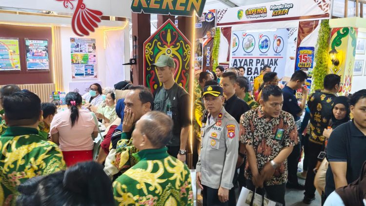 Polresta Palangka Raya melaksanakan pengamanan pada pembukaan Palangka Raya Fair 2026 sebagai bentuk dukungan terhadap kelancaran rangkaian peringatan Hari Jadi ke-69 Kota Palangka Raya.