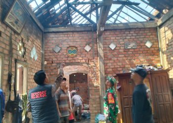 Satu unit rumah milik warga Dusun II Desa Seri Tanjung, Kecamatan Tanjung Batu, Kabupaten Ogan Ilir terbakar pada Minggu, 19 Juli 2026 sekitar pukul 09.30 WIB.