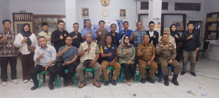 Foto Bersama Panitia