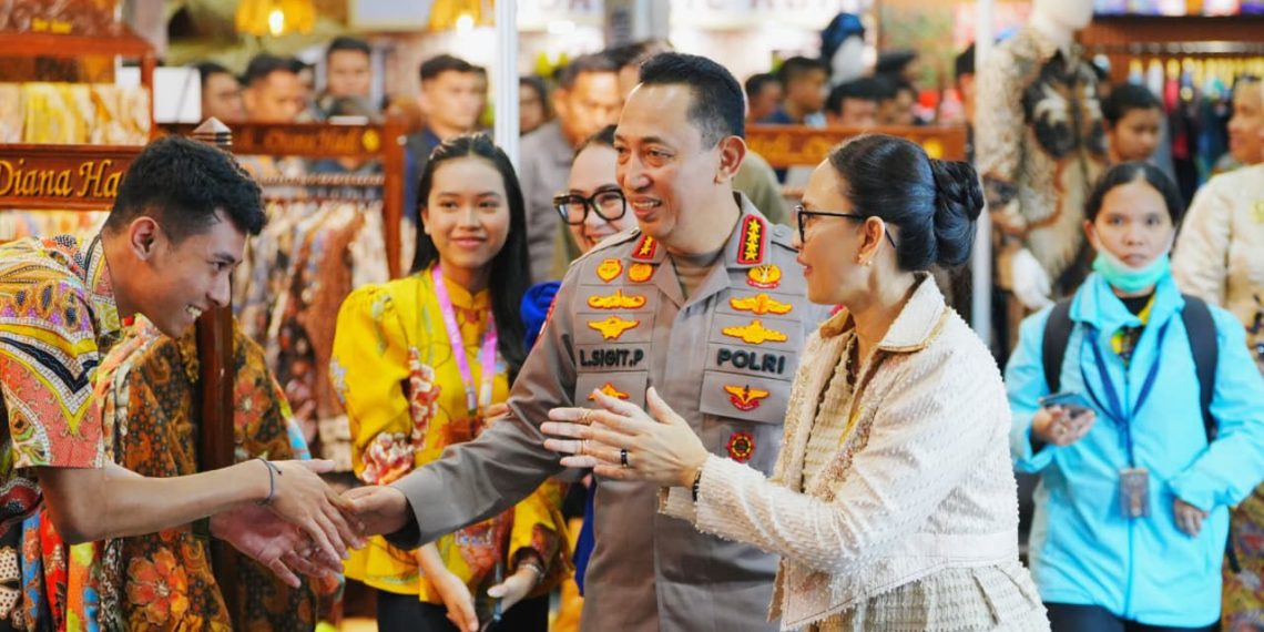 Kapolri menghadiri Bazar Kreasi Bhayangkari Nusantara 2026 di Jakarta Convention Center (JCC), Senayan, Rabu (22/7).