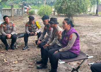 Polda Kalimantan Tengah memberikan pendampingan psikologi atau trauma healing kepada personel yang terlibat dalam Operasi Satgas Aman Nusa II sebagai upaya menjaga kesehatan mental dan kesiapan personel selama menjalankan tugas.