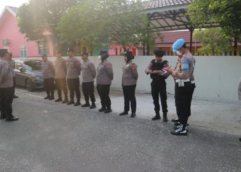 Pengecekan absensi secara rutin dilakukan oleh Seksi Profesi dan Pengamanan (Sipropam) Polresta Palangka Raya, Polda Kalteng sebagai upaya untuk menjaga kedisiplinan pada internal kesatuannya.