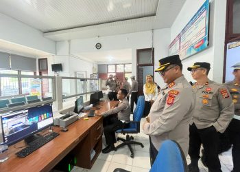 Kapolres Nagan Raya,Rabu(29/06), melaksanakan kegiatan pemeriksaan dan pengawasan terhadap pelayanan publik di lingkungan Satuan Lalu Lintas (Satlantas) Polres Nagan Raya, Rabu (29/7/2026).