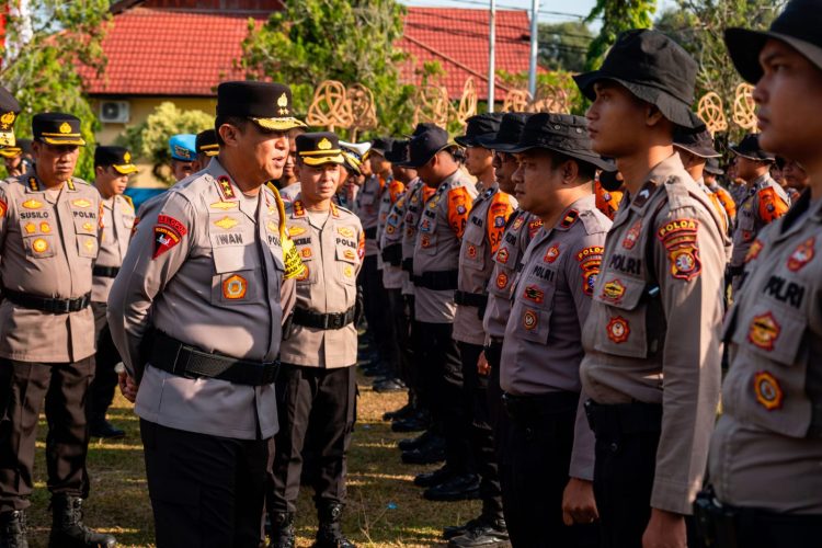 Kapolda Kalimantan Tengah Irjen Pol Iwan Kurniawan mengajak masyarakat meningkatkan kewaspadaan terhadap dampak cuaca El Nino yang berpotensi memicu kekeringan dan meningkatkan risiko kebakaran hutan dan lahan (karhutla).