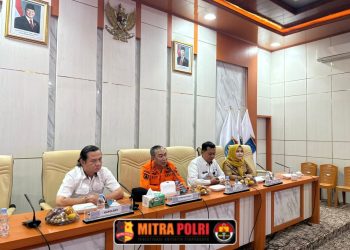 Kasat Intelkam Polres Ogan Ilir AKP Hendry Antonius, S.H., menghadiri Rapat Koordinasi Pengendalian Inflasi secara virtual bersama Kementerian Dalam Negeri (Kemendagri) yang dirangkaikan dengan Sosialisasi Sensus Ekonomi Tahun 2026 pada Selasa (4/8/2026) pukul 08.30 WIB di Ruang Rapat Utama Pemerintah Kabupaten Ogan Ilir.