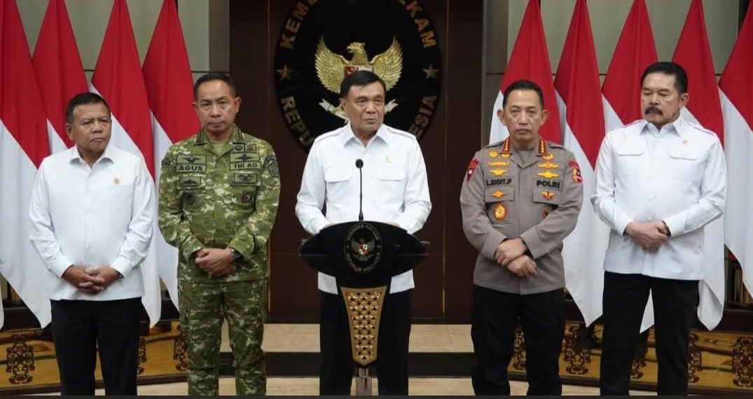 Menko Polkam Jenderal TNI (Purn.) Djamari Chaniago dalam konferensi pers di Kantor Kemenko Polkam, Jakarta, Rabu (5/8/2026).