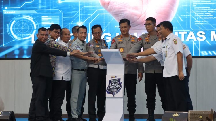Adapun kegiatan ini dibuka oleh Kapolda Kalteng Irjen Pol Iwan Kurniawan, S.I.K., M.Si. Pejabat Utama Polda Kalteng, Stekholder terkait, Seluruh Kasatlantas Polres Jajaran, personel Ditlantas serta komunitas ojol.