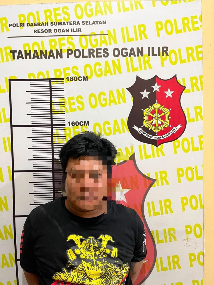 Pria yang diamankan tersebut berinisial MAIP (29), warga Kecamatan Sako, Kota Palembang. Ia diamankan polisi di sebuah rumah kontrakan di kawasan Sukawinatan, Kota Palembang, pada Selasa (11/8/2026) sekitar pukul 21.30 WIB.