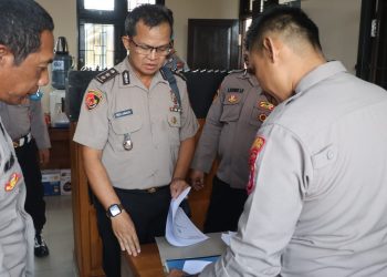 Polresta Palangka Raya menerima kunjungan tim supervisi Biro Logistik Polda Kalteng dalam rangka pemeriksaan dan pengawasan terhadap pengelolaan senjata api (senpi) dinas di lingkungan kepolisian.
