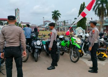 Polres Seruyan melaksanakan pengamanan Turnamen Sepak Bola Piala Bupati Cup Tahun 2026 Kabupaten Seruyan yang berlangsung di Lapangan Gagah Lurus Kuala Pembuang, Kamis (13/08/2026).