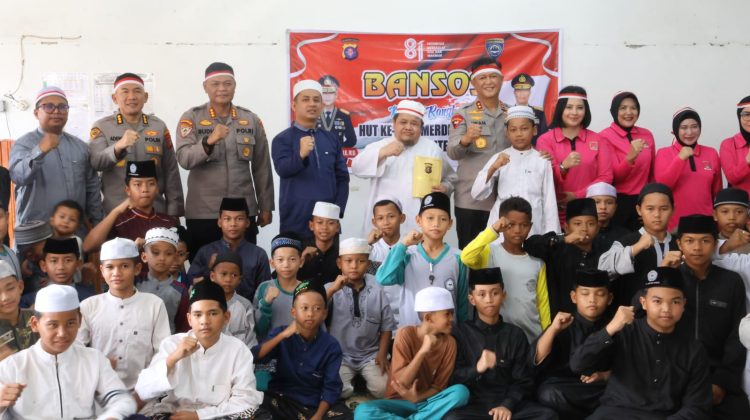 Polda Kalimantan Tengah menggelar anjangsana ke Panti Asuhan yang berada di Kota Palangka Raya, Jumat (14/8/2026).