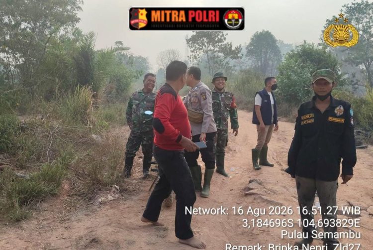 Kegiatan mitigasi berlangsung mulai pukul 13.50 WIB hingga 17.55 WIB. Titik api berada pada koordinat -3.184086, 104.694525 dengan jenis vegetasi lahan mineral dan status lahan berupa semak belukar.