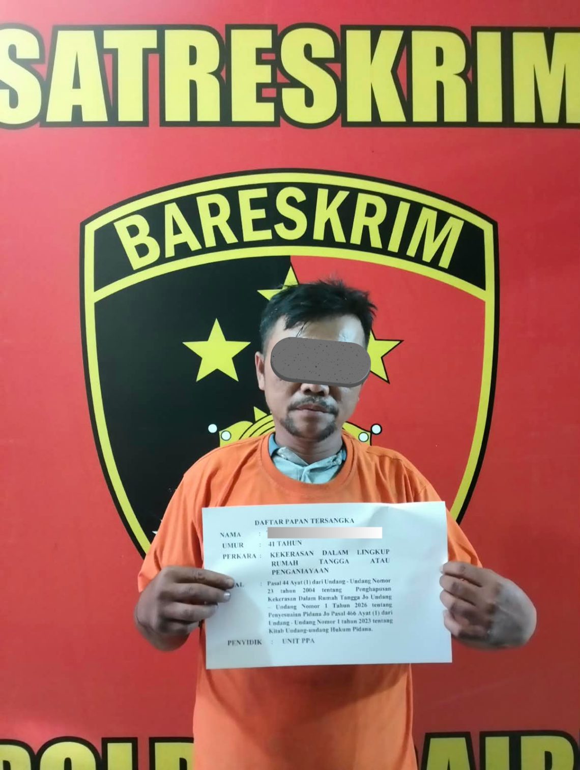 Sat Reskirm Polres Dairi meringkus TPS (41) atas dugaan melakukan kekerasan dalam rumah tangga kepada istrinya, GS (45) di kediamannya yang bermukim di Desa Lae Itam Kecamatan Siempat Nempu Hilir Kabupaten Dairi. 