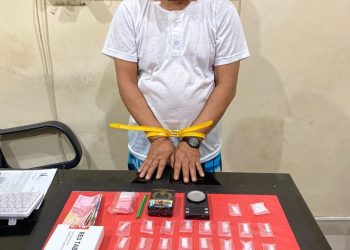 petugas mengamankan pria berinisial S (55) di Jalan Rindang Banua Gang Rezeki, Kompleks Puntun, Kelurahan Pahandut. Selanjutnya, petugas melakukan pemeriksaan terhadap rumah dan tempat tertutup lainnya yang disaksikan oleh masyarakat sekitar.