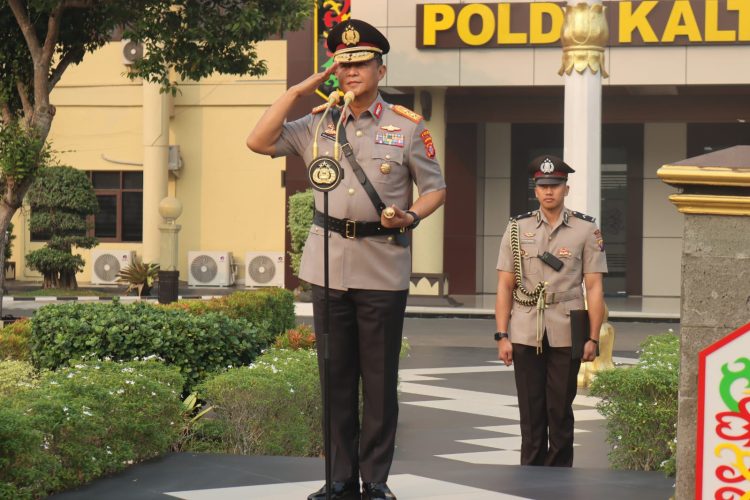 Polda Kalimantan Tengah (Kalteng) menggelar upacara dalam rangka memperingati Hari Juang Polri 2026 di Lapangan Barigas, Mapolda Kalteng, Kota Palangka Raya, Jumat (21/08/2026).