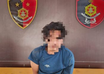 petugas mengamankan dua pria yang diduga terlibat, yakni M (28) dan S (28), di Jalan Tjilik Riwut Km 5, Kota Palangka Raya.