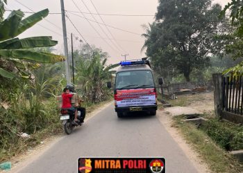 Satbinmas Polres Ogan Ilir melaksanakan penyuluhan keliling di Kelurahan Timbangan dan Desa Tanjung Pering, Kecamatan Indralaya Utara.
